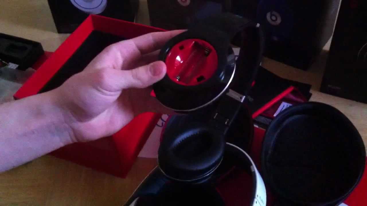 Сравнение наушников Monster Beats Studio(2011) и Beats Studio(2013) из магазина icase orenburg