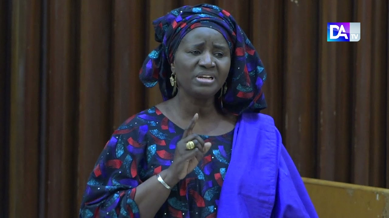 Recrutement dans la fonction publique: « nous n’avons jamais changé le mode» (Ministre Mariama Sarr)