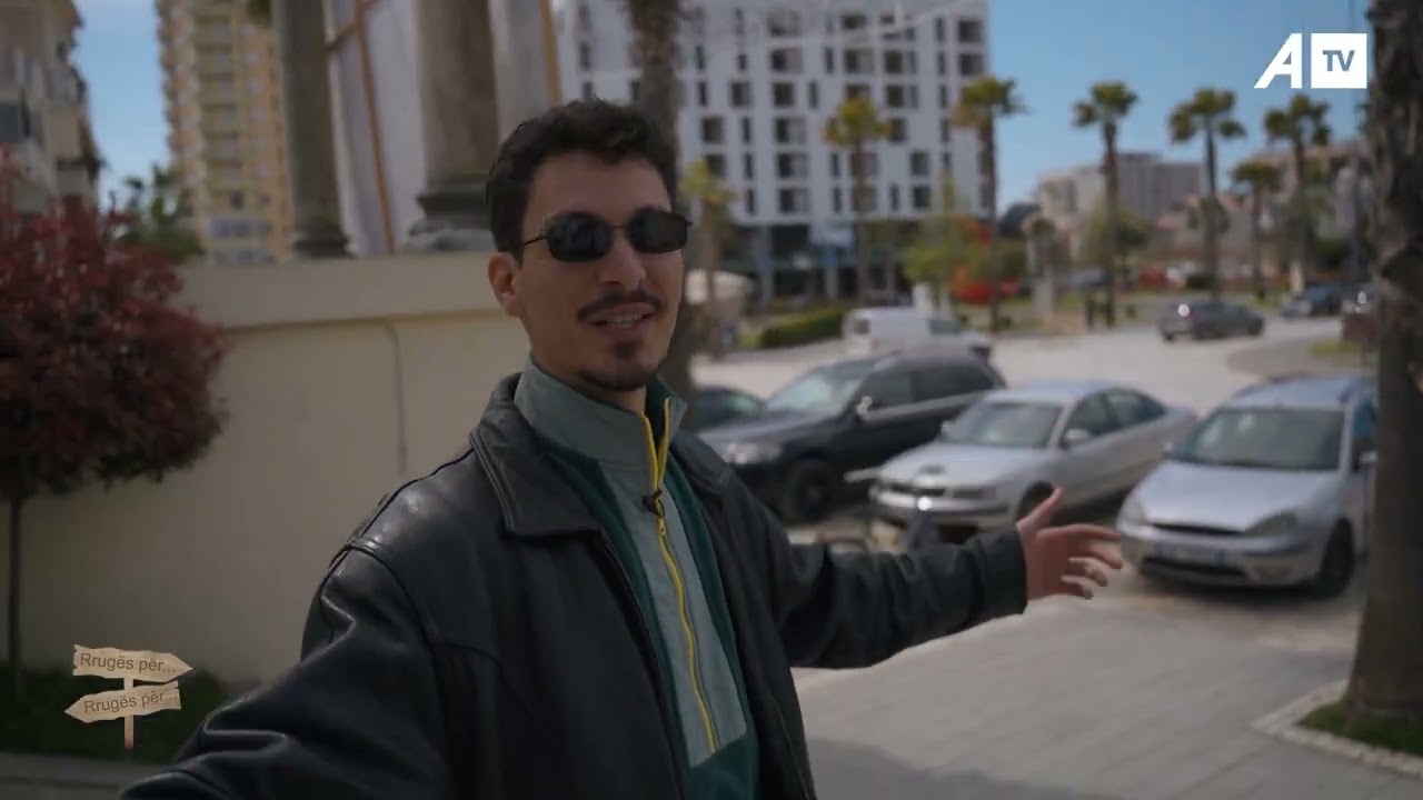 Kosovarët kur vijnë në Shqipëri e ndriçojnë vendin/ Sa shumë dashuri në Kavajë për kosovarët!