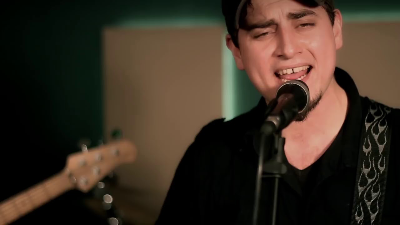 Kiva Alla Beni Pulla Beni (Barış Manço Cover)