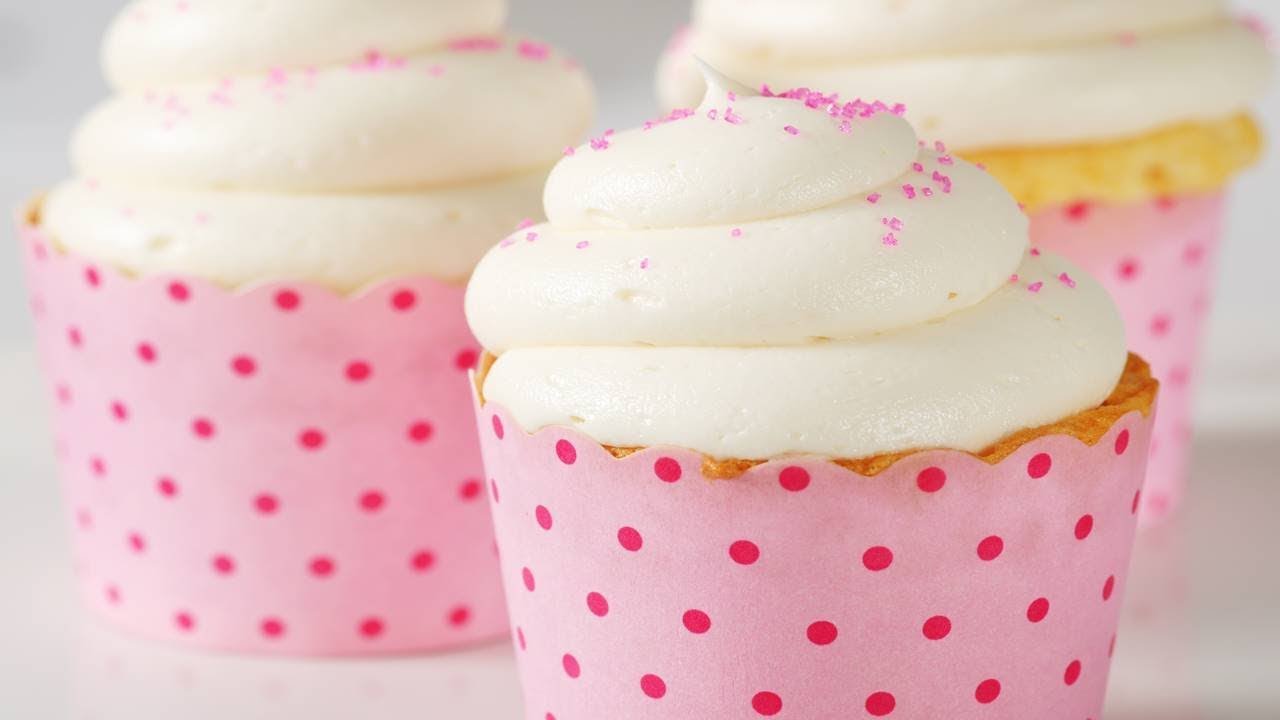 White Cupcakes Recipe Demonstration - Joyofbaking.com