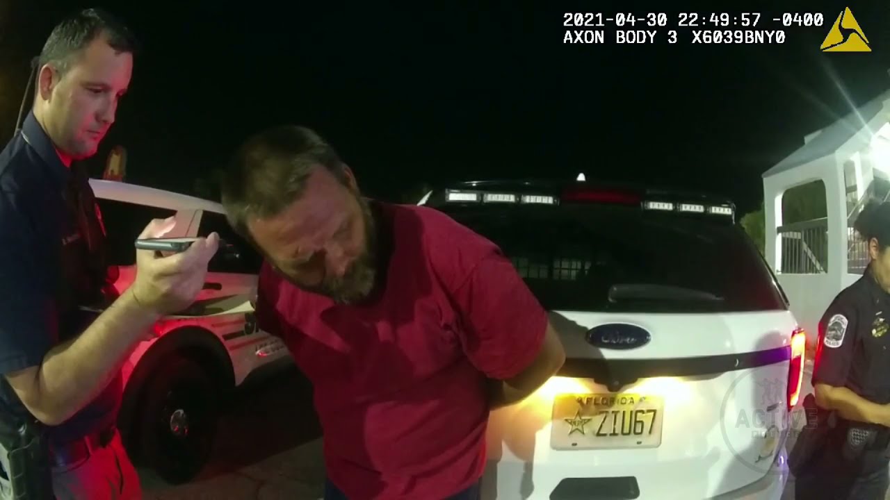 Житель Флориды арестован за звонок в службу 911 с угрозой взрыва — Bodycam