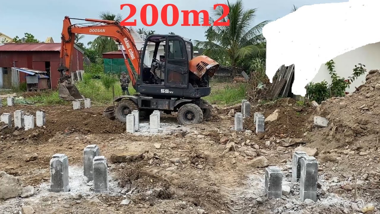 Construction of the foundation of a 200m&sup2; house made with primitive tools, #construction, #building