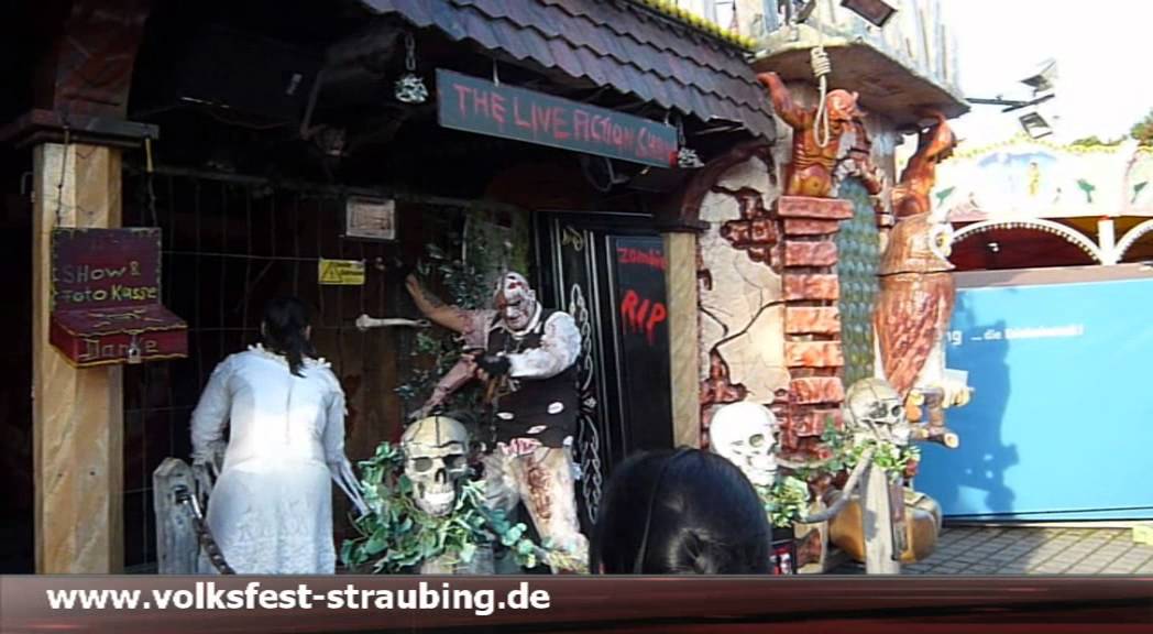 Geisterschloss Show Lebender Geist der Horror Factory am Gäubodenfest