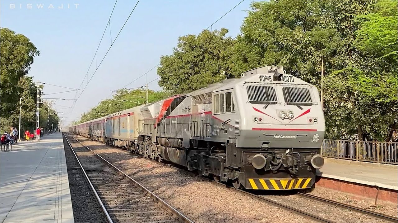 [6 in 1] Colourful EMD of TKD Diesel Shed || Prateek+ Dhillika+ TriColor WDP 4B
