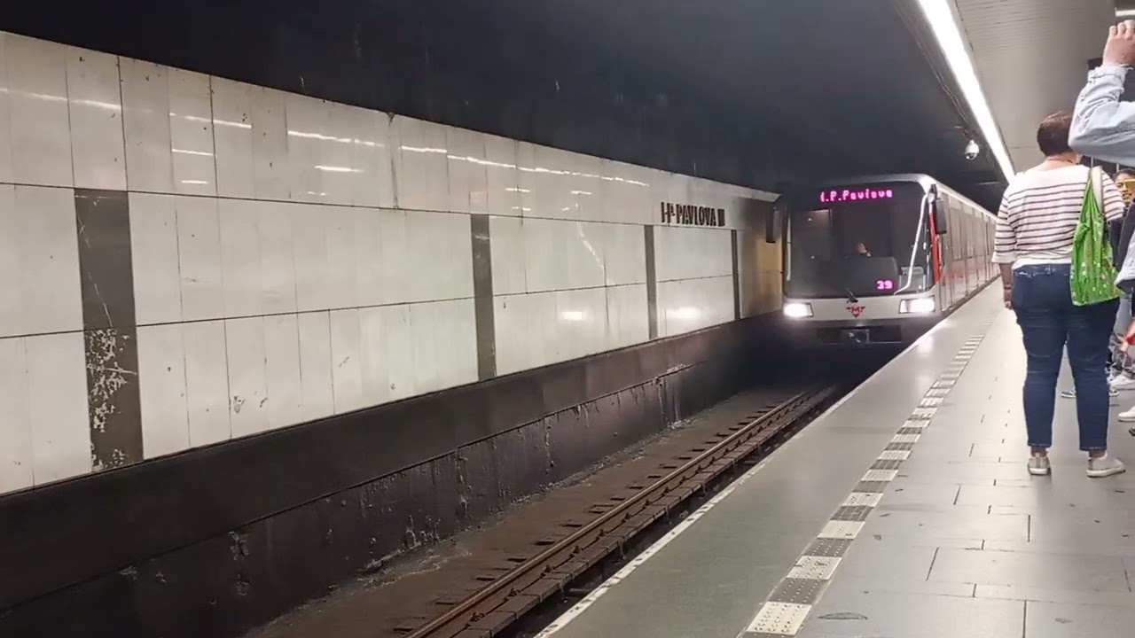 Výluka metra na lince C Hlavní nádraží - Vltavská 7.9.2025