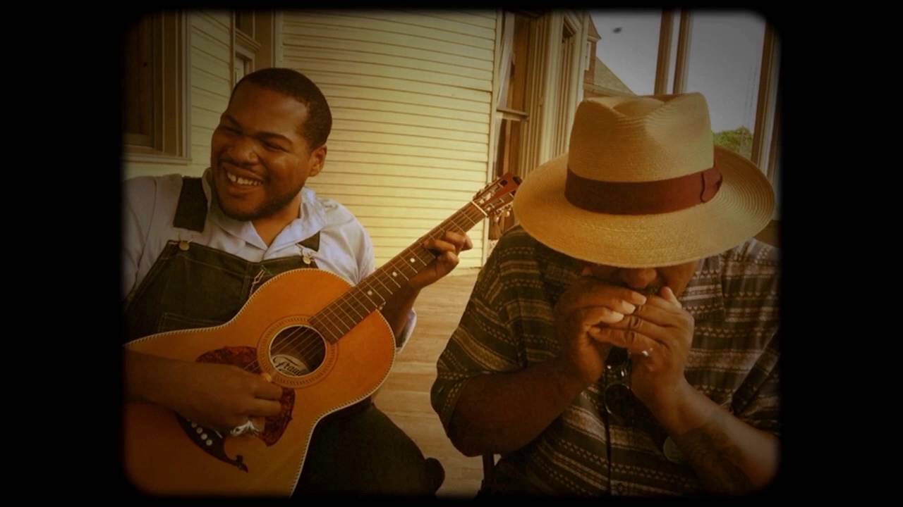 Phil Wiggins and Jerron Paxton: Lulu's back in town