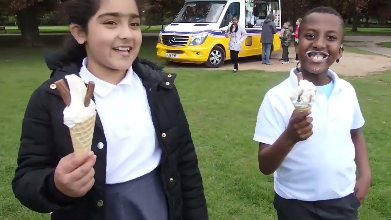 Howes Primary School win Class of RLWC2021 competition