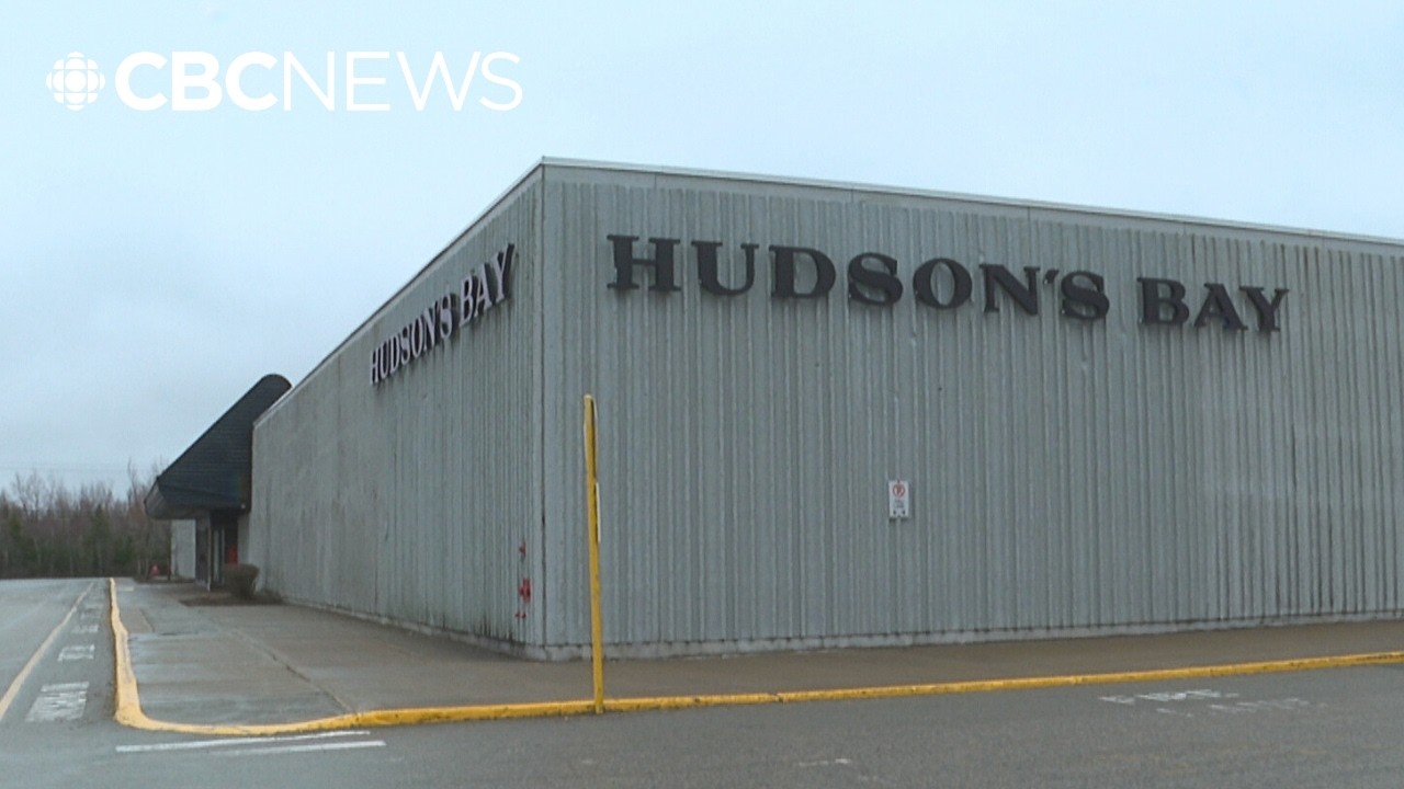 Hudson's Bay begins liquidation sales across Canada