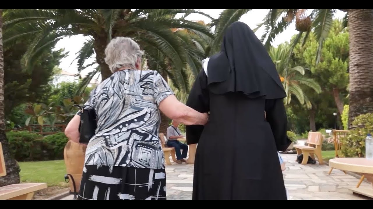 Hermanitas de los Ancianos Desamparados: En las puertas del cielo