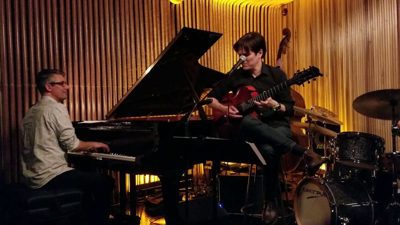 Subtle feels & smooth touches: Josh Nelson (piano) and Chico Pinheiro (guitar) Live Brazilian jazz