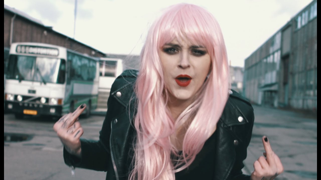 THE HEADLINES - HIGH HEELS (OFFICIAL VIDEO)