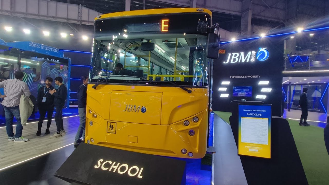 JBM E-SKCOLIFE Electric School Bus Launched @ 2023 Auto Expo - Walkaround | Full Interior & Exterior