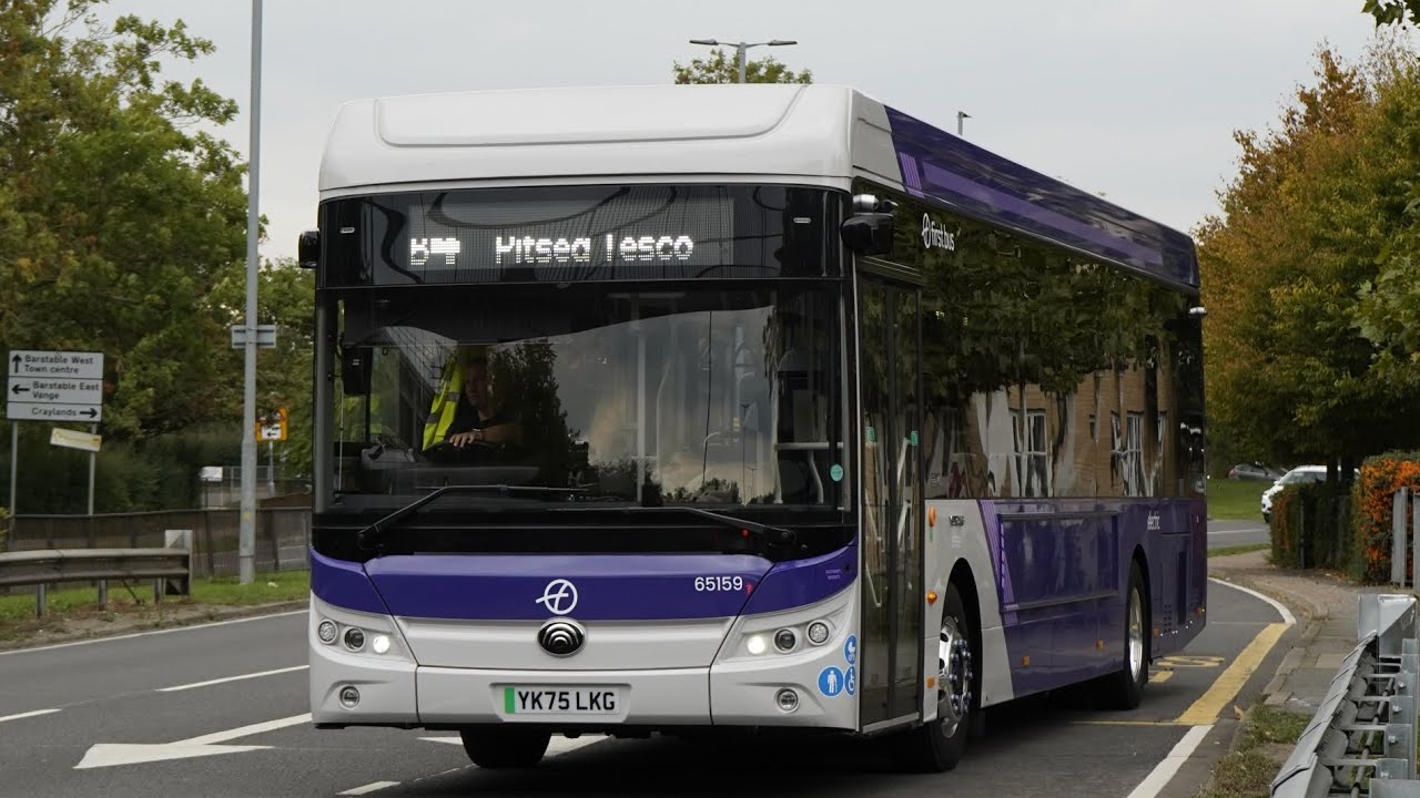 Smooth Operator and Electric Thrash - FirstBus 65159 Yutong E12 working the B4