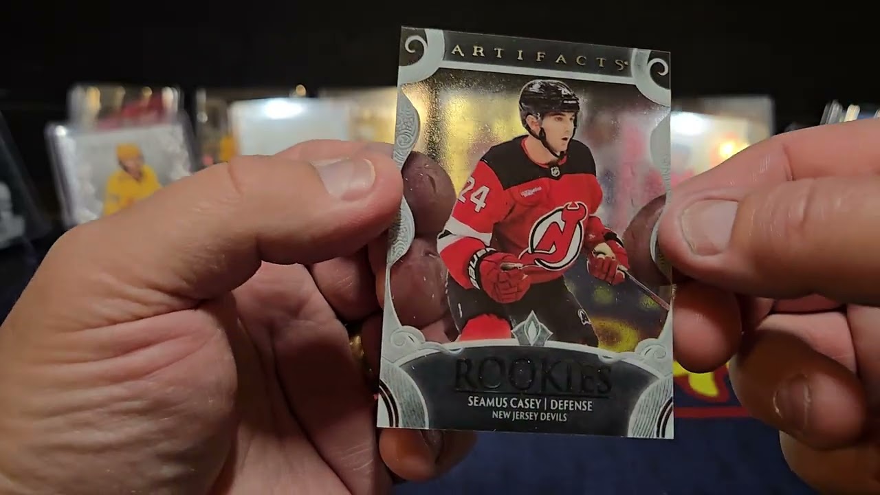 I can't say enough about 2025-26 UD Artifacts Hockey!!!! Always something new inside.