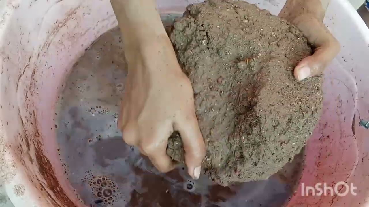 ♥️ Red concrete texture 😲|red gritty|water crumbling 🌪️ yammmmmmmmmm 😉🫶