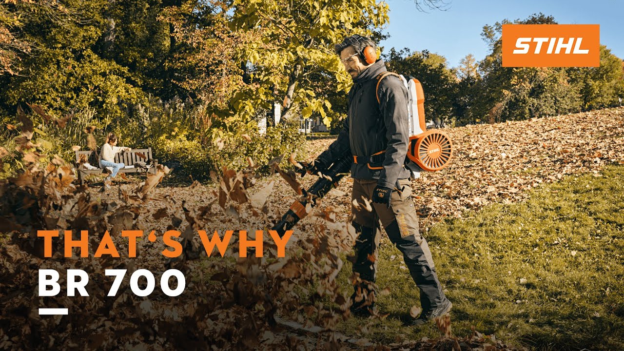 STIHL BR 700 blower | Clearing large areas of leaves & rubbish | That's why