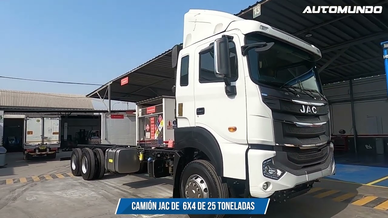 Camión JAC 6x4 de 25 toneladas