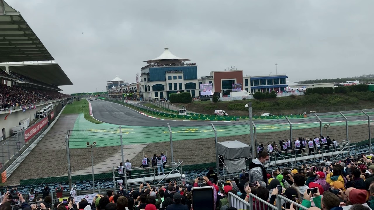 F1 İstanbul Park start anı