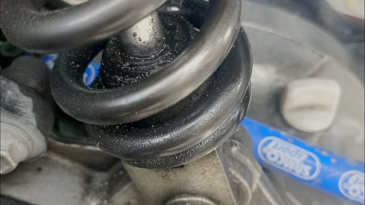 Palit rear shock Mio soul i 125 tutorial (short video)