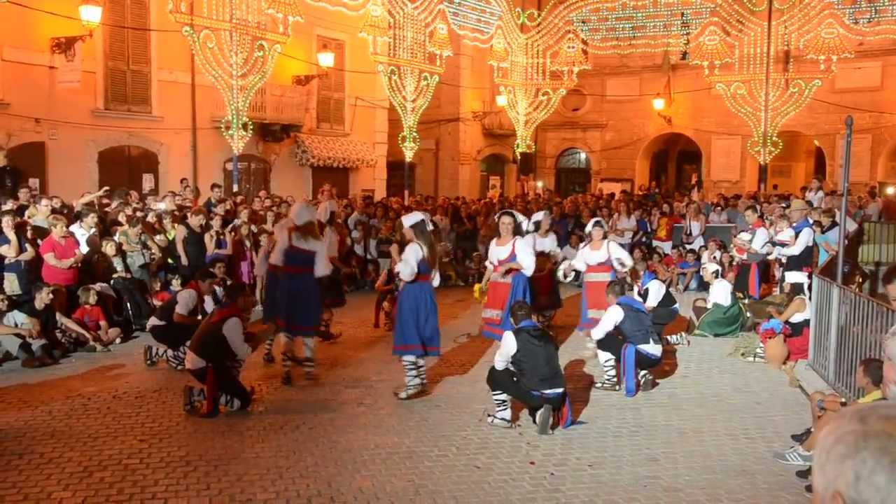 saltarello ciociaro di una contrada della città di Cicerone: Arpino!