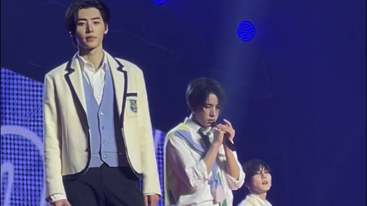 240120 ENHYPEN - Shout Out @ WORLD TOUR ‘FATE’ in Singapore #enhypen #shoutout #sunghoon #heeseung