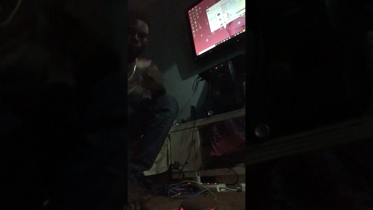 Smoke wise @KingSteVan @goodmusic1527 @BETNetworks @raggaeremix2973 @johnny718