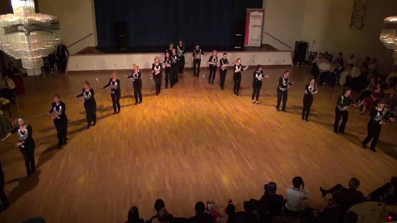 Frühlingsball 2013 - 20er Jahre Steppformation 