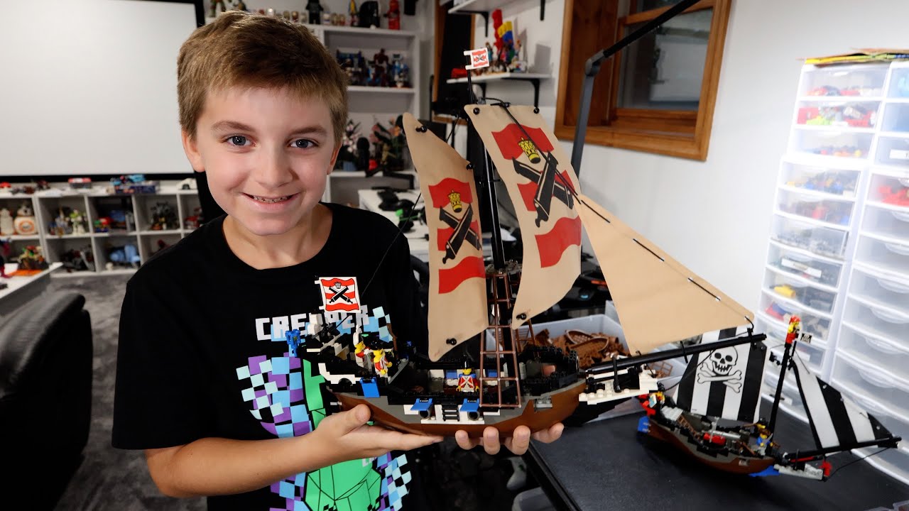Zbudowaliśmy zestaw LEGO Pirates 6271 Imperialny okręt flagowy z 1992 roku