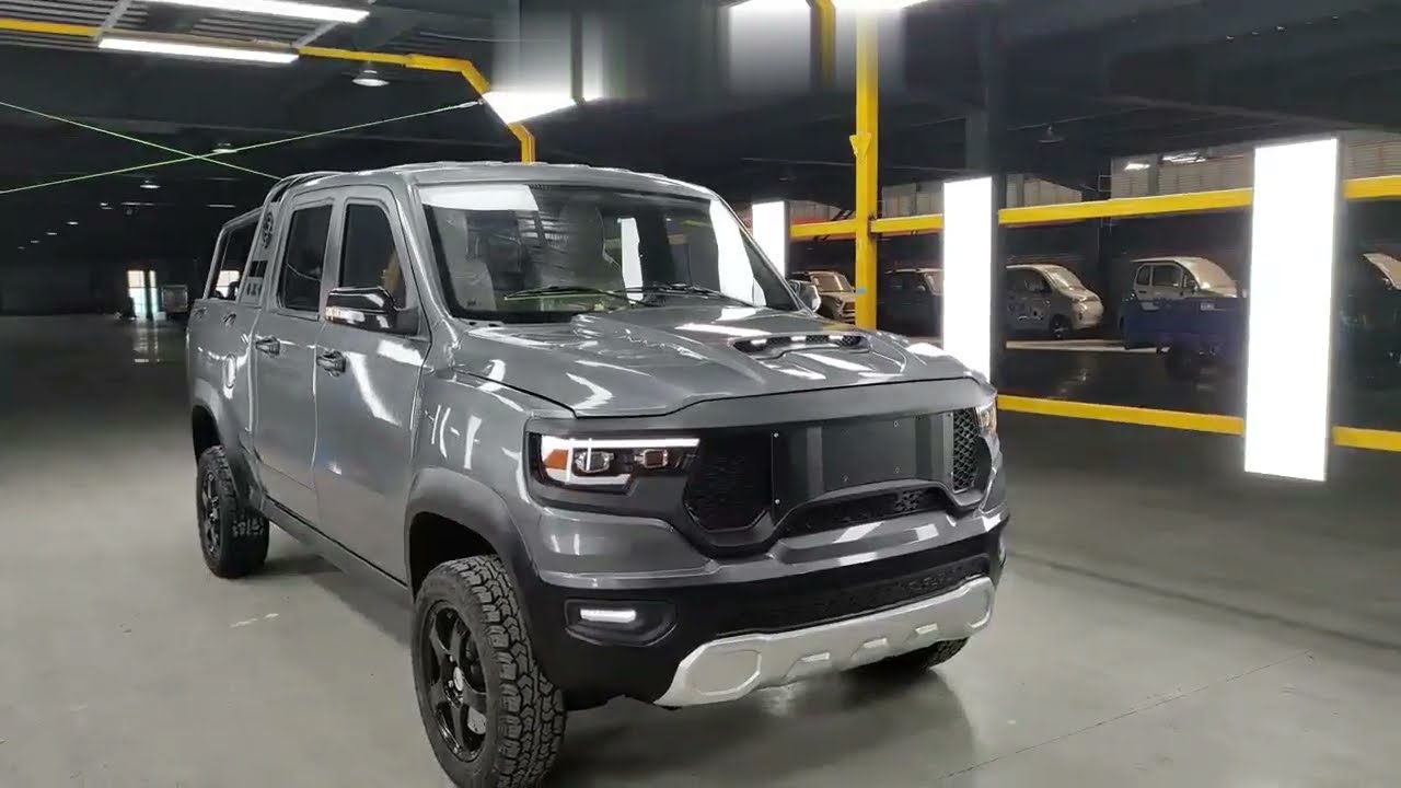 Mini Electric Pickup Truck 4-Wheel EV Cargo Truck New Energy Vehicle