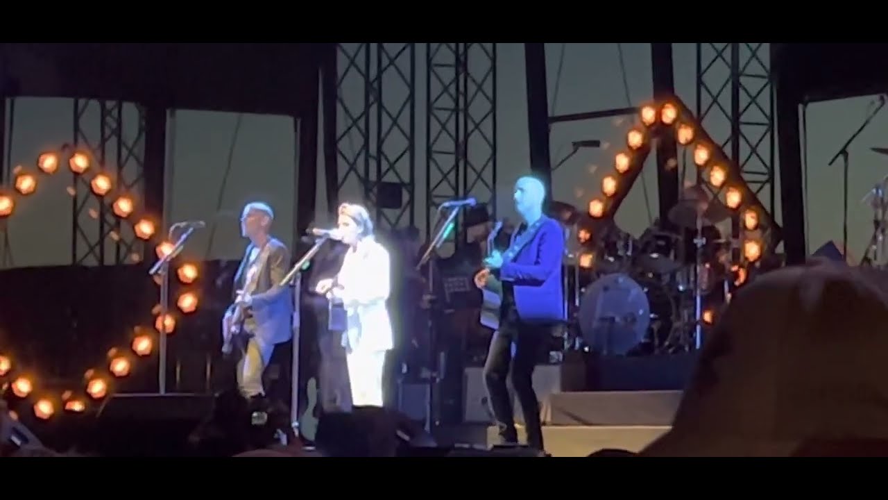 Brandi Carlile - Mama Werewolf - live at The Gorge 2022