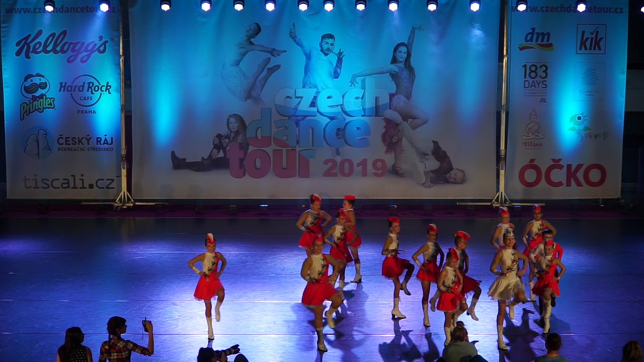15. Marionetky DDM Ústí nad Labem - Motýlí říše