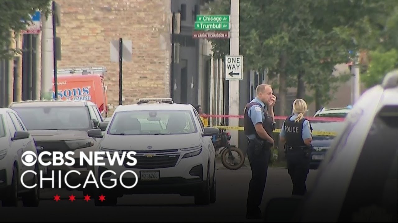 Mass shooting in Humbolt Park leaves 1 dead, 6 hurt; victim crashes into CTA bus
