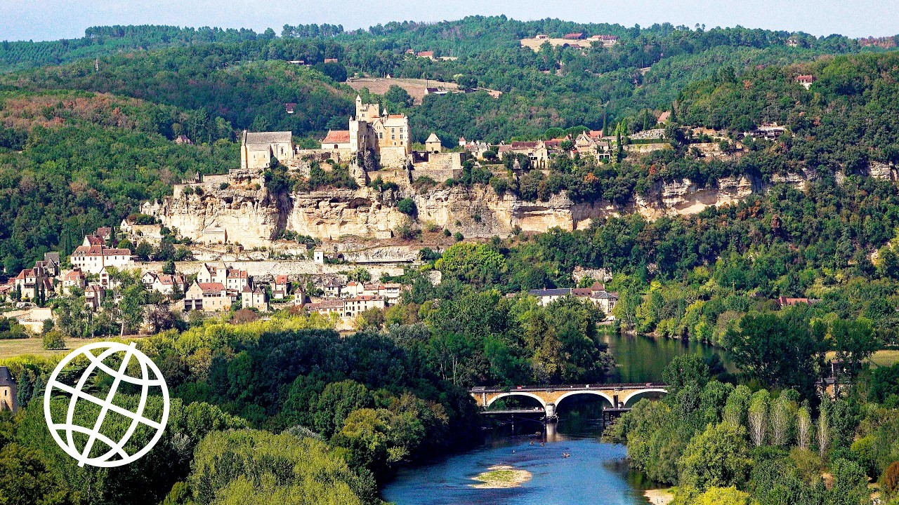 The Medieval French Village of Beynac-et-Cazenac  [Amazing Places 4K]
