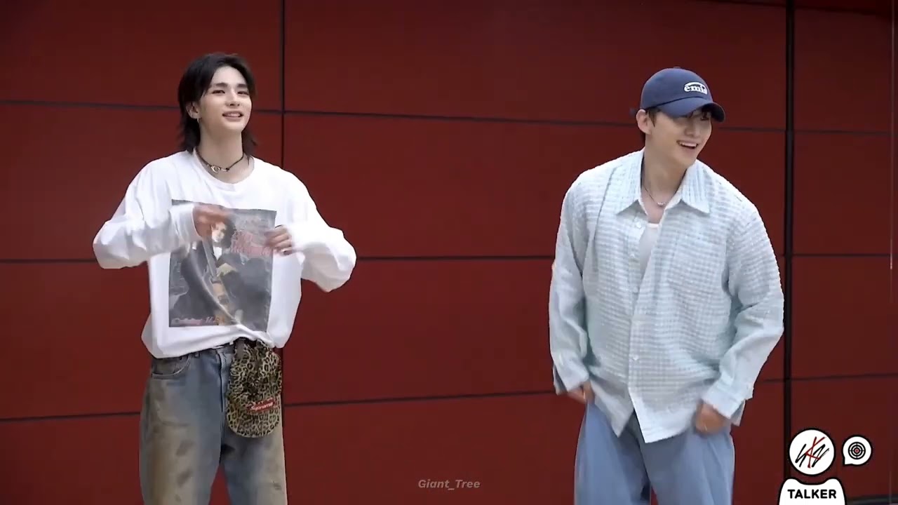 🌟준호 × 스트레이키즈 현진🌟 #ChkChkBoom 챌린지 비하인드 #이준호 #현진 #chkchkboom_challenge