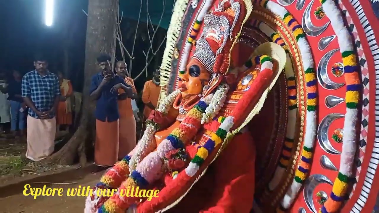#തെയ്യം # വീരോത്ത്  ചാമുണ്ഡി #നല്ലോംപുഴ  # കൊളംകുളം പാപ്പിനിയൻ തറവാട് 🙏🙏