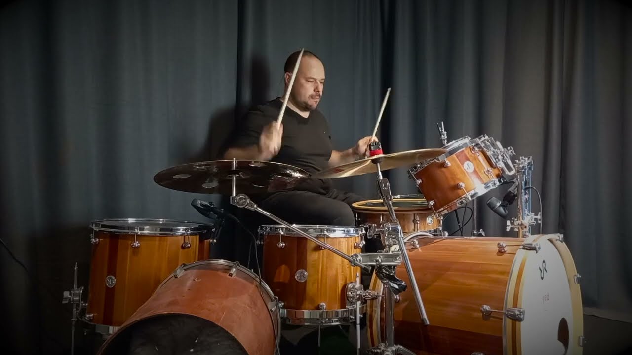 TOTO Africa Chorus Drum Fills Video 2