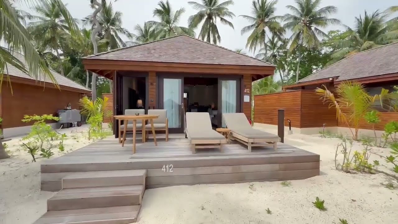 Veligandu Maldives - Beach Villa Room Walkthrough