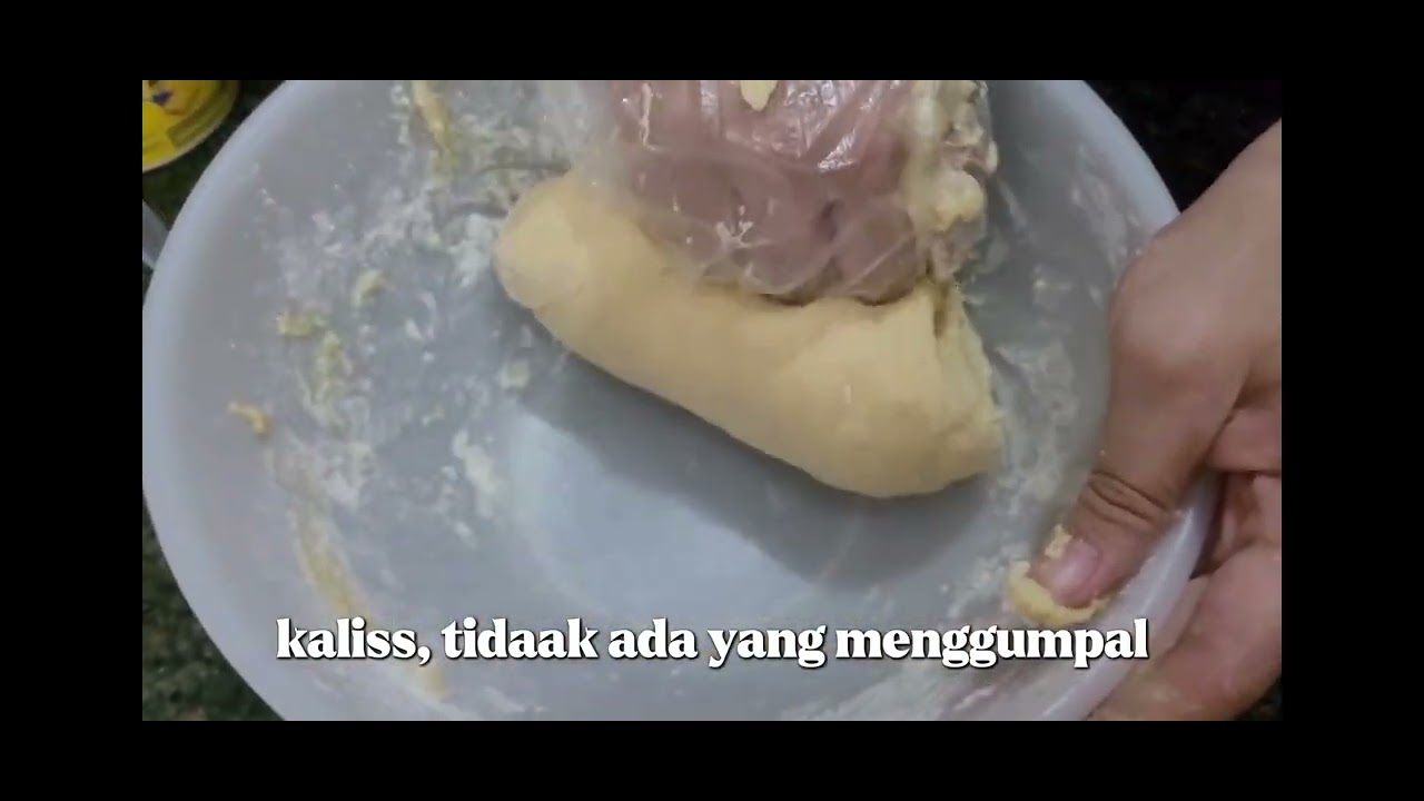 FERMENTASI ROTI (pembuatan donat) praktikum biologi 12