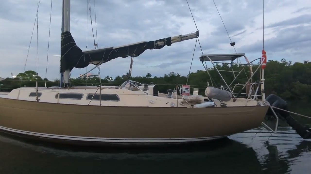 1984 camper and Nicholson 35 sailboat  360 of exterior outside. (music tom jones she's a lady )
