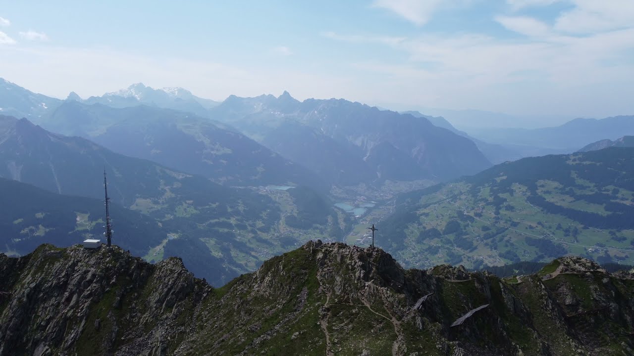 Wonderful mountain #view // #Austria // #Montafon // Beautiful #Panorama trail // 4K // theTechtwo
