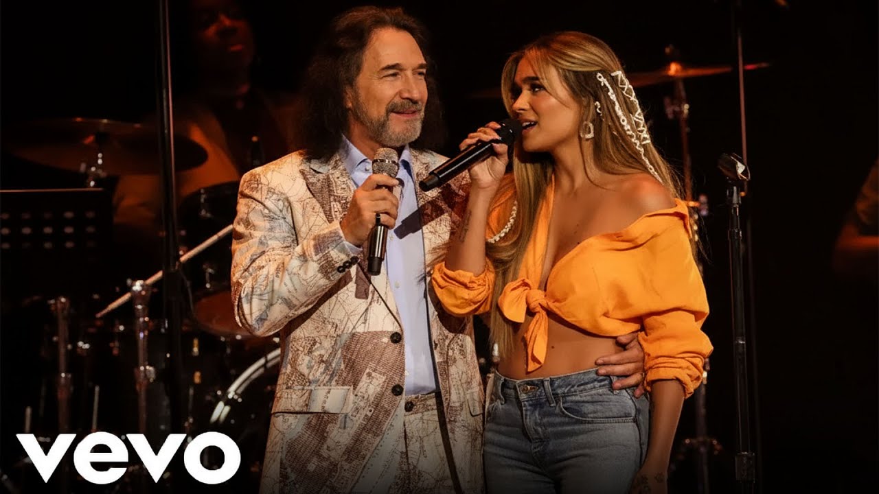 KAROL G, Marco Antonio Solís - Coleccionando Heridas (En Vivo) Latin Grammys 2025
