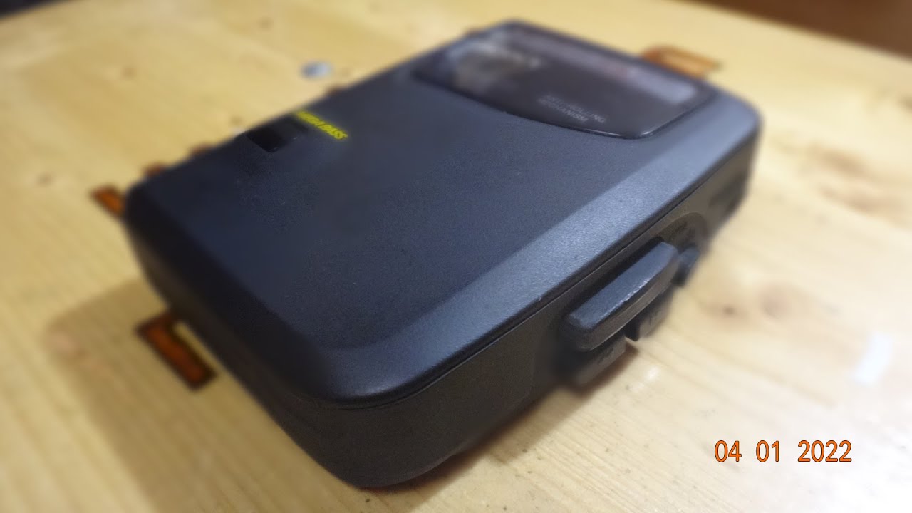 Sony WM-FX 109. Кассетный плеер . Небольшой ремонт.