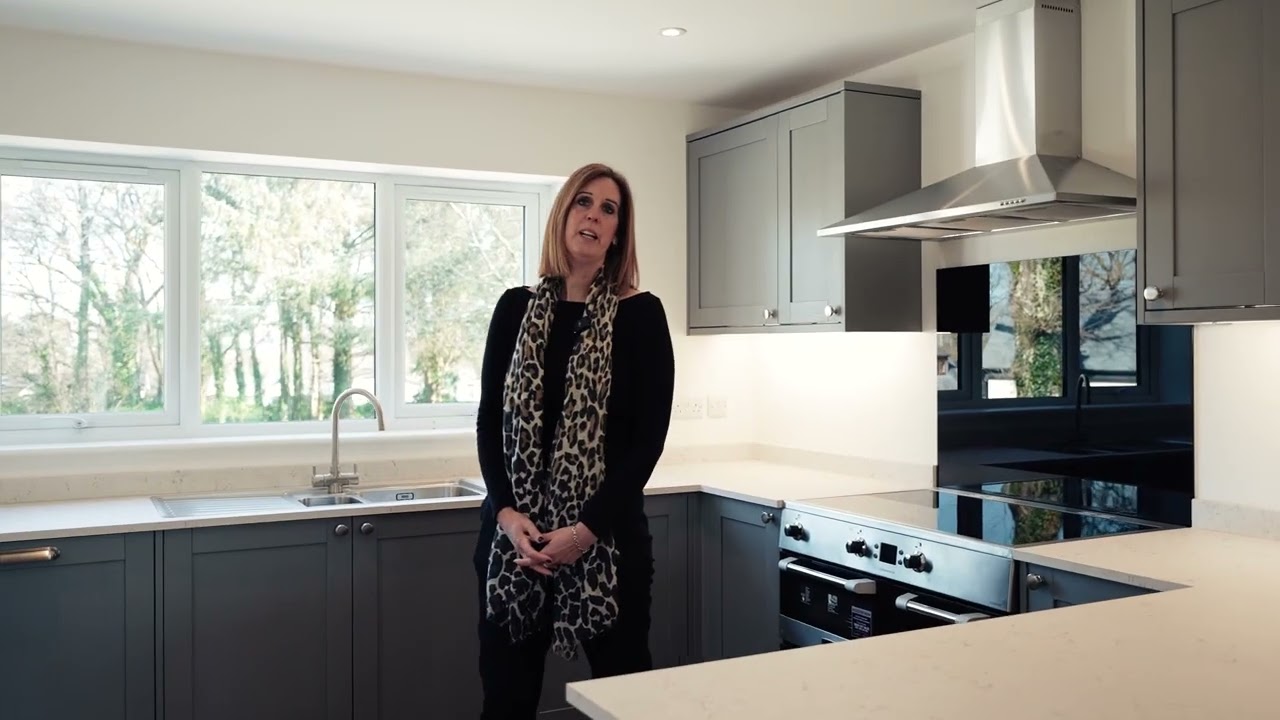 4 Bedroom detached house