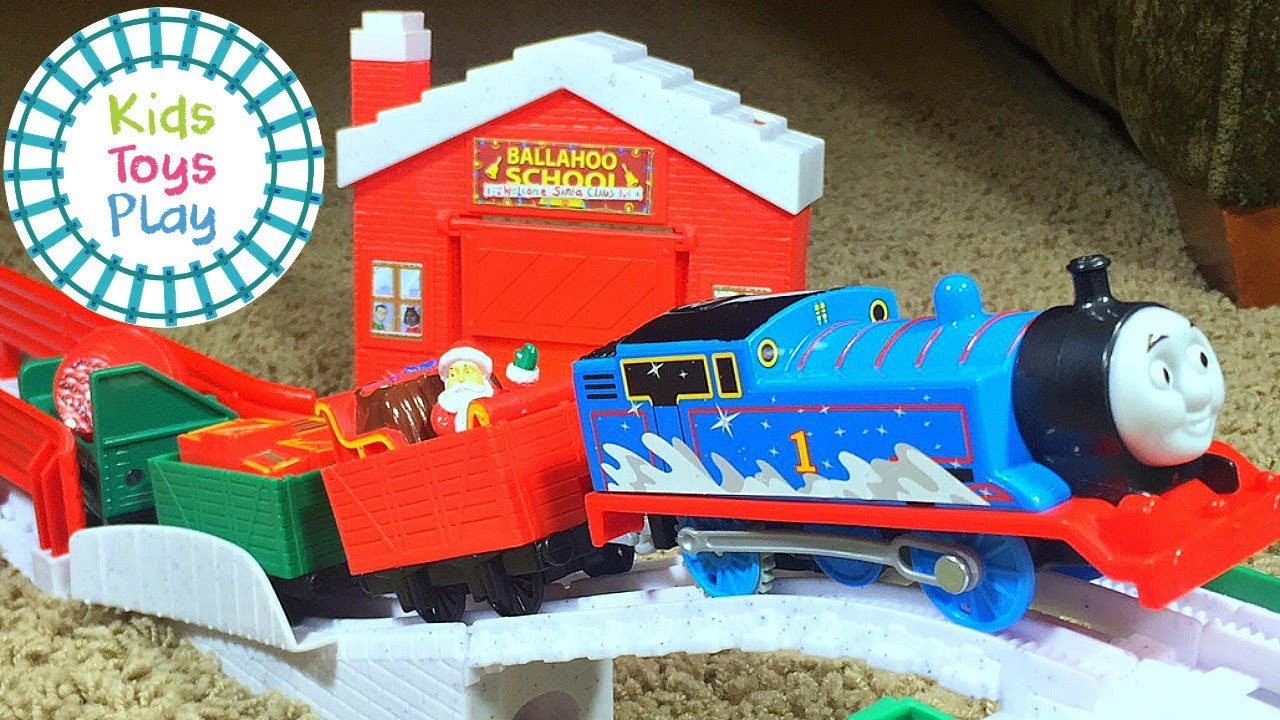 Thomas and Friends Trackmaster | Thomas Train Holiday Cargo Delivery Set | Christmas Special