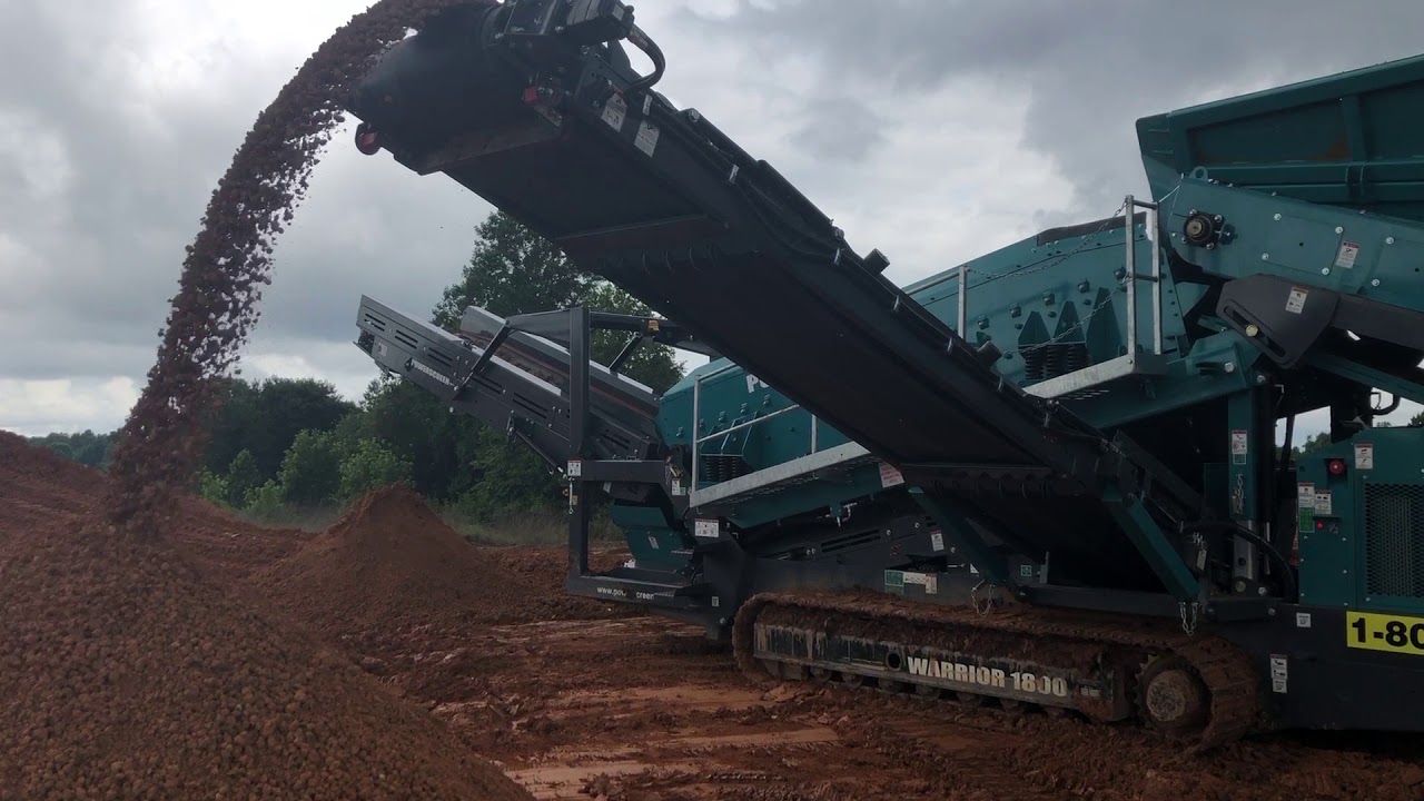 Warrior 1800 Screening Wet Clay