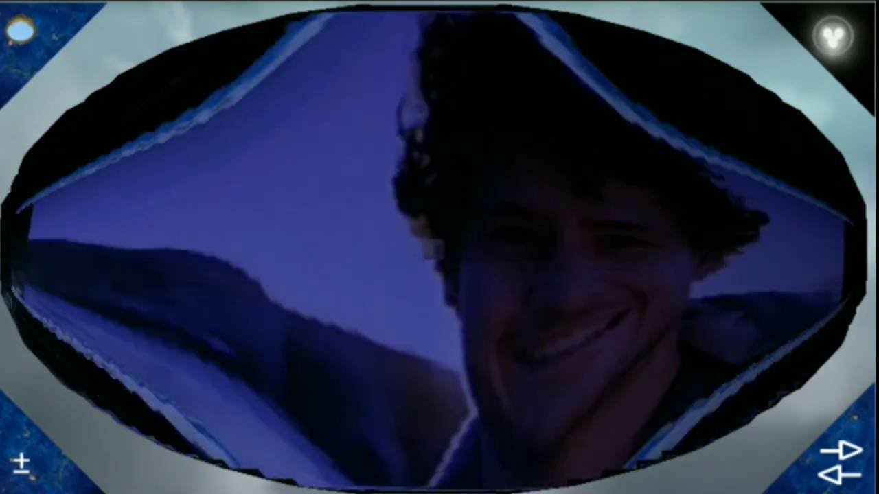 Distorted face in MusicMirror