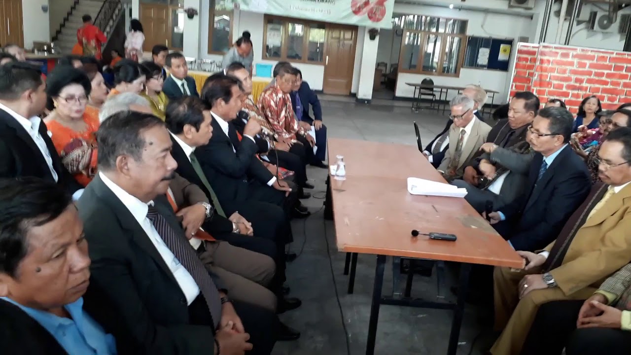 Ulaon Adat Patua hata dohot Marhusip, antara  Simanjuntak (Paranak) VS Pangaribuan (Parboru).