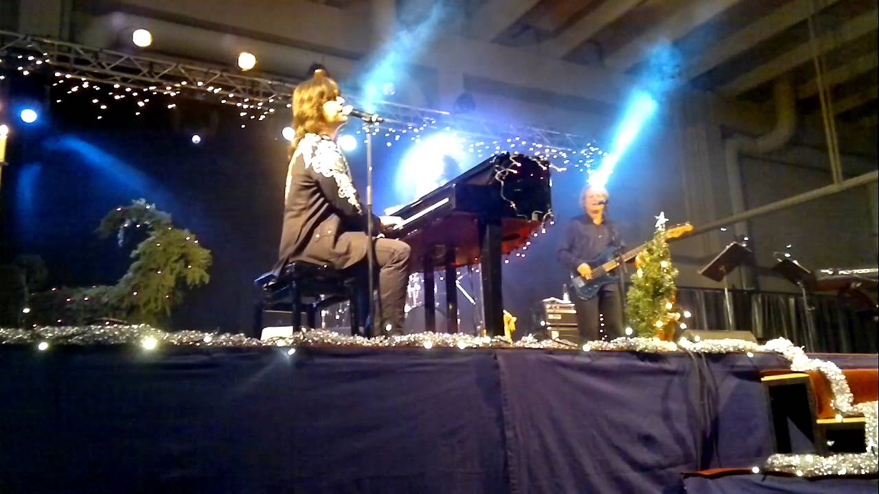 Robert Wells - Run Rudolph Run