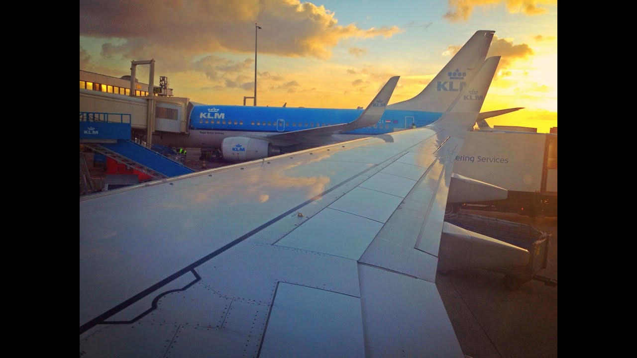 KLM Flight Report : KL1610 Istanbul to Amsterdam Boeing 737-800 SamyTravels